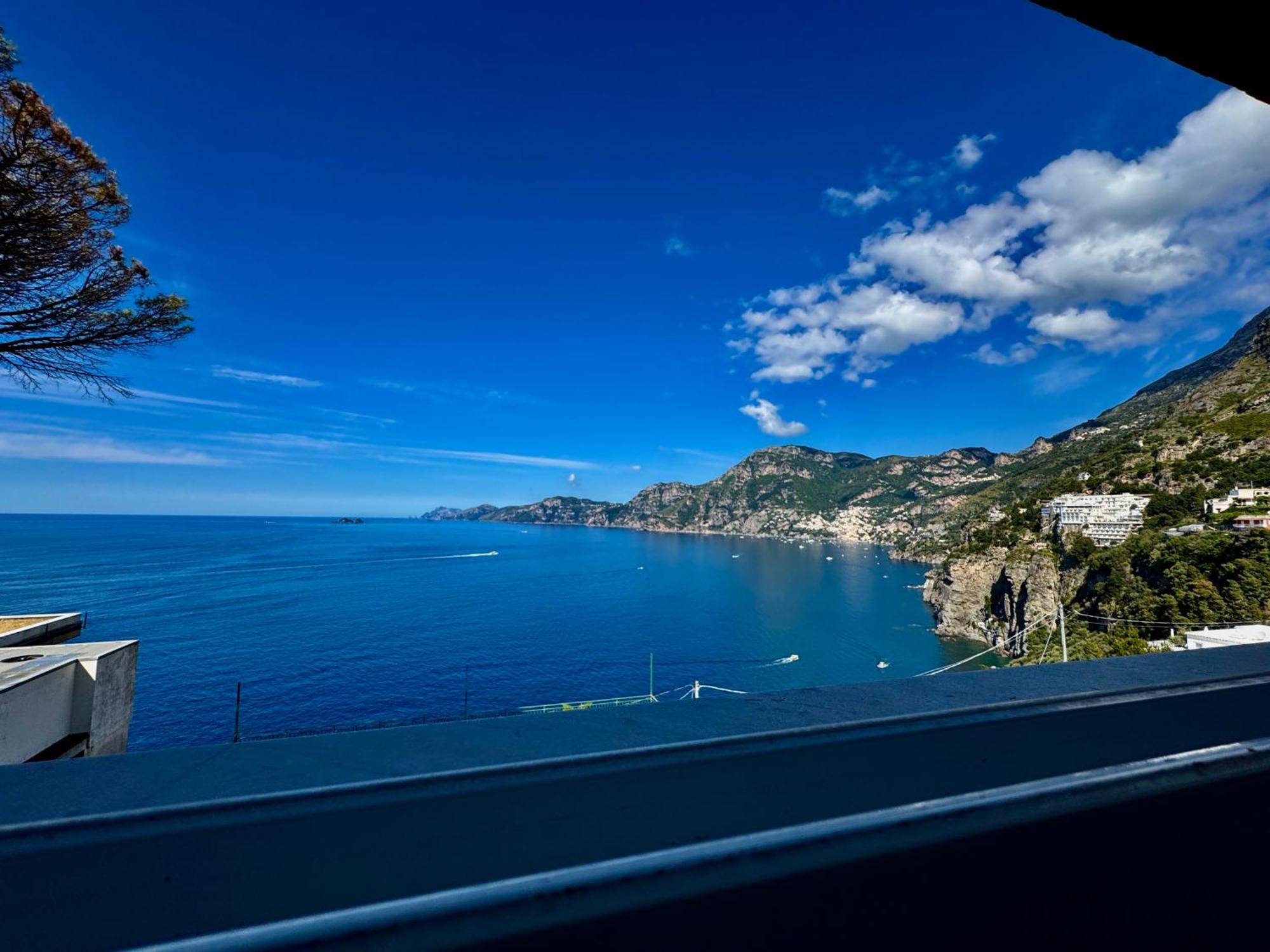 Appartamento La Mansarda Praiano Esterno foto